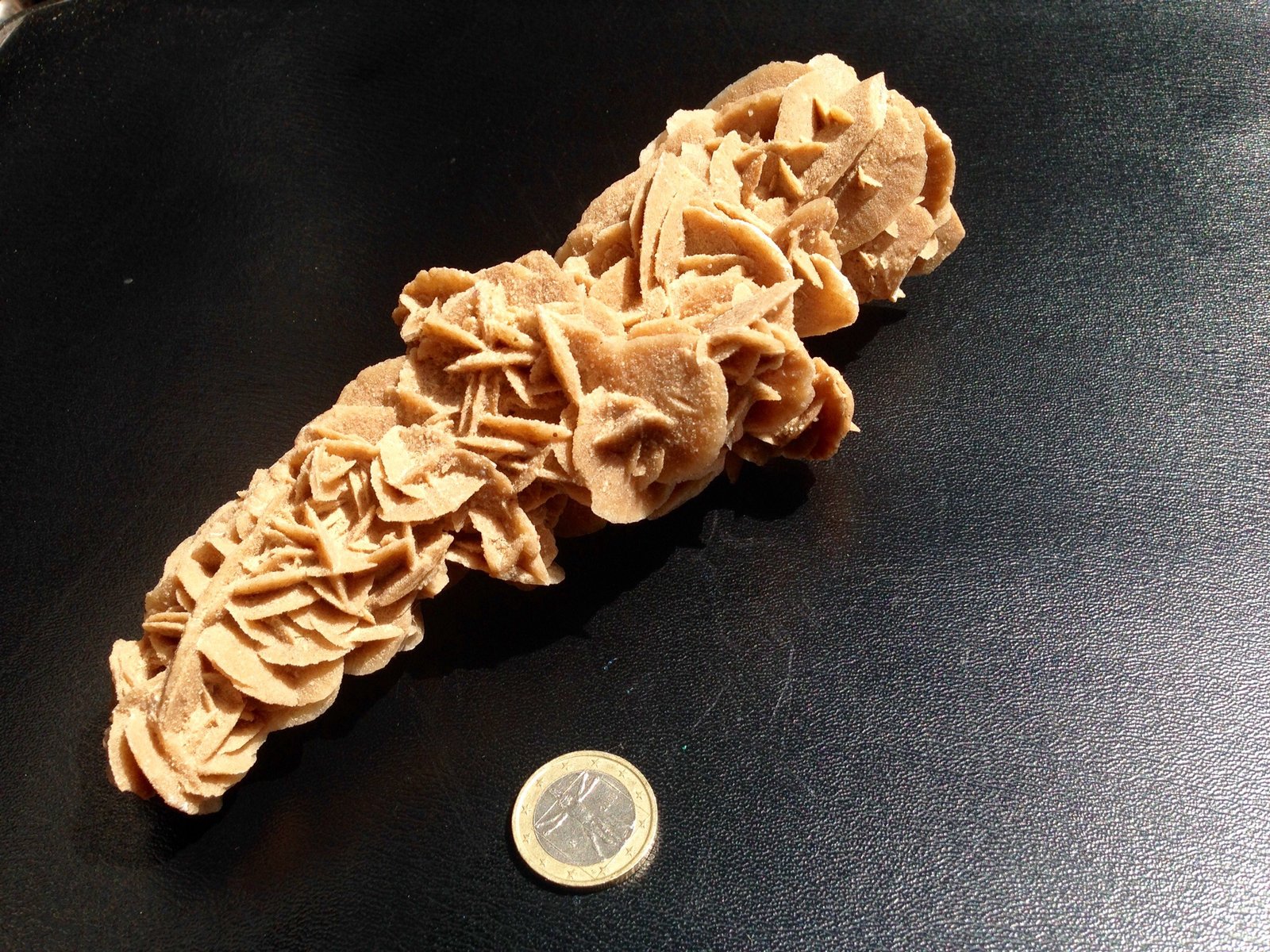 Yeso
20x4cm
(Autor: Obsi)