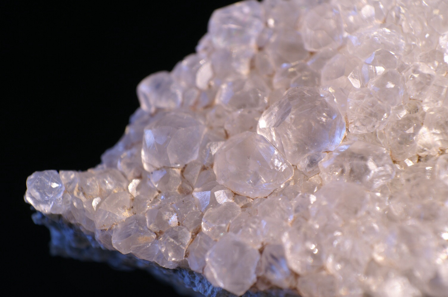 Calcita
2 cm. ancho de campo
(Autor: chatero15)