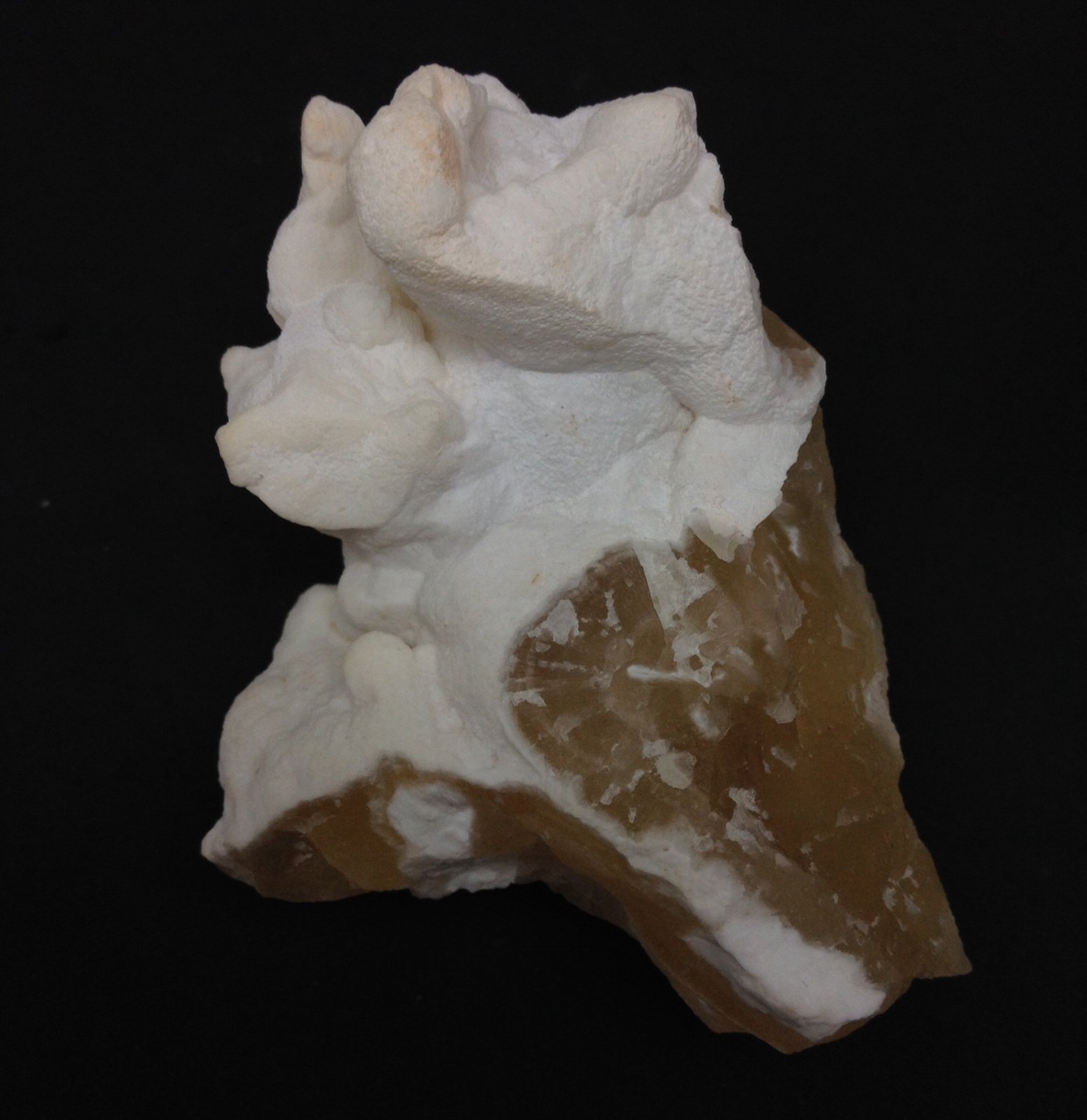 Aragonito
10x7 cm
(Autor: Emilio Téllez)