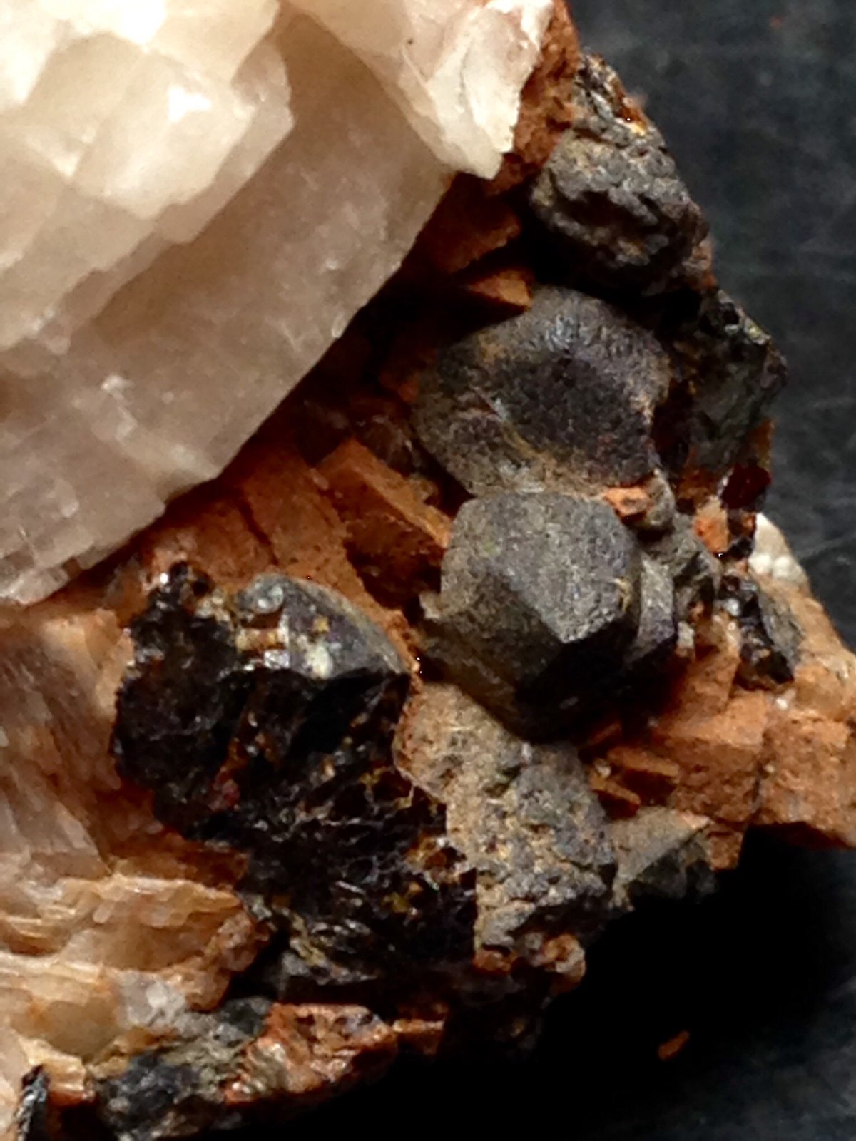 Esfalerita
5x4 cm
(Autor: Obsi)