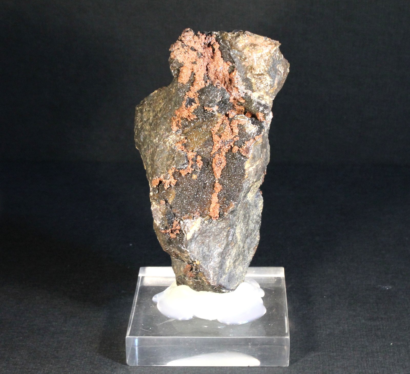 Cobre
9 x 5 cm.
(Autor: Darío Menéndez)