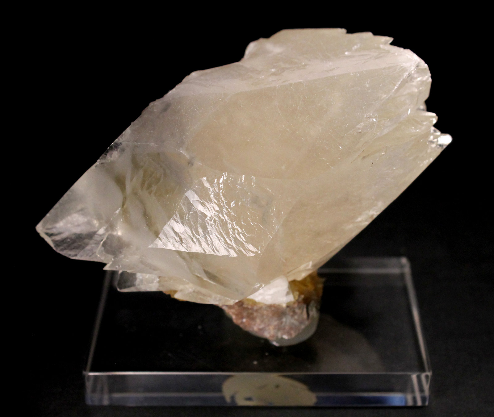 Calcita
10 x 6 cm.
(Autor: Darío Menéndez)