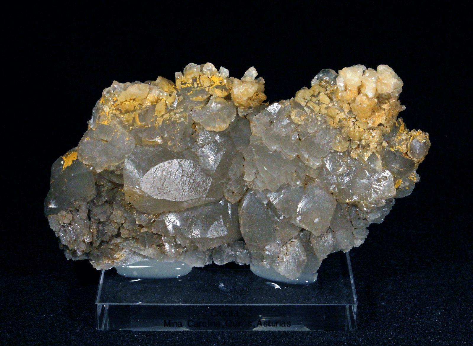 Calcita
12 x 7 cm.
(Autor: Darío Menéndez)