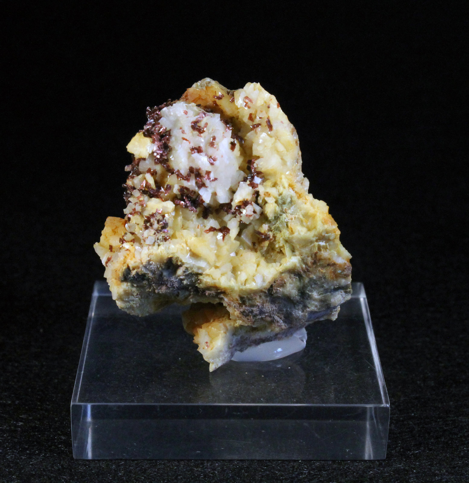 Eritrina y Dolomita
5 x 4 cm.
(Autor: Darío Menéndez)
