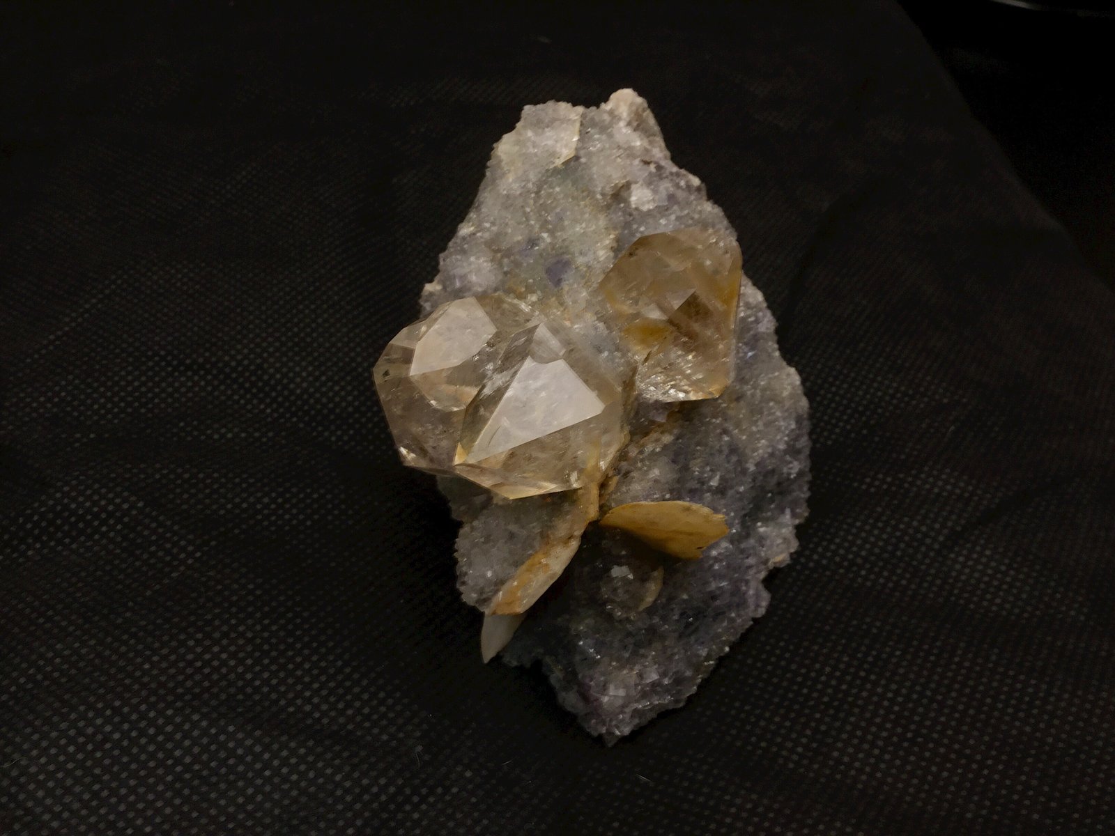 Cuarzo
9 x 6 x 5 cm
(Autor: Nacho Garcia Alonso)