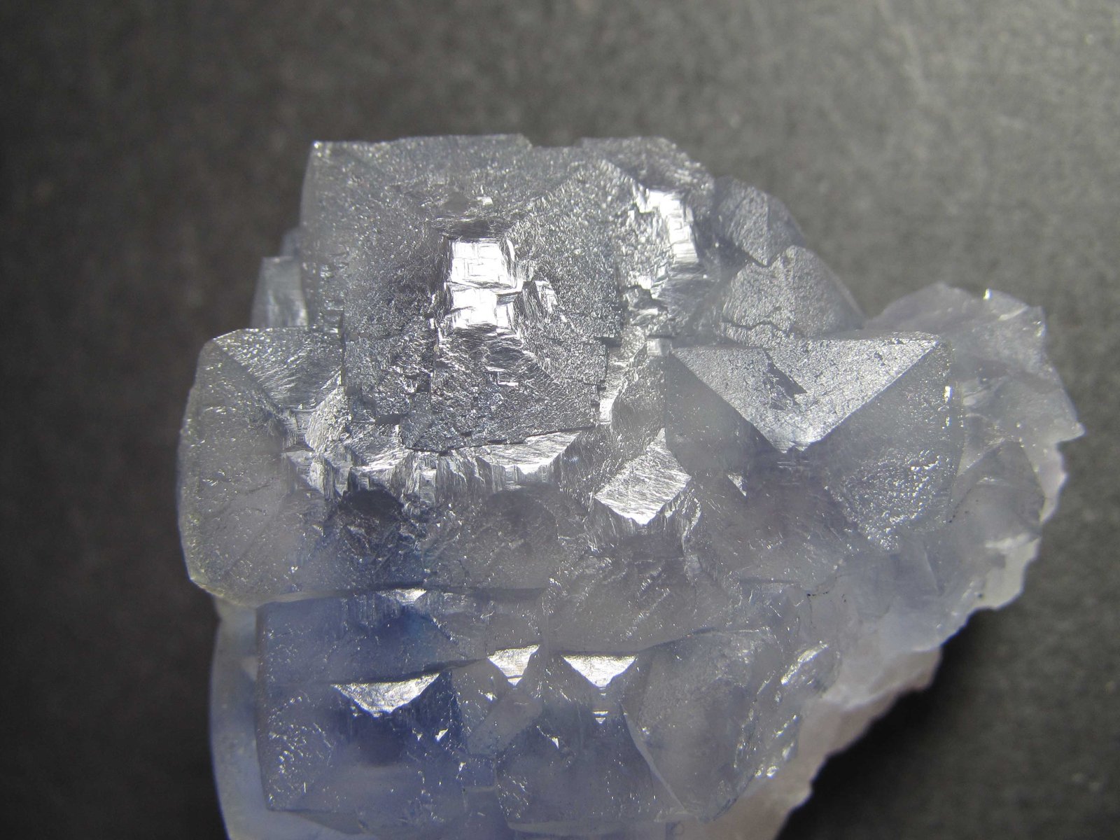 Fluorita
4'5 x 5 x 5 cm.
(Autor: prcantos)