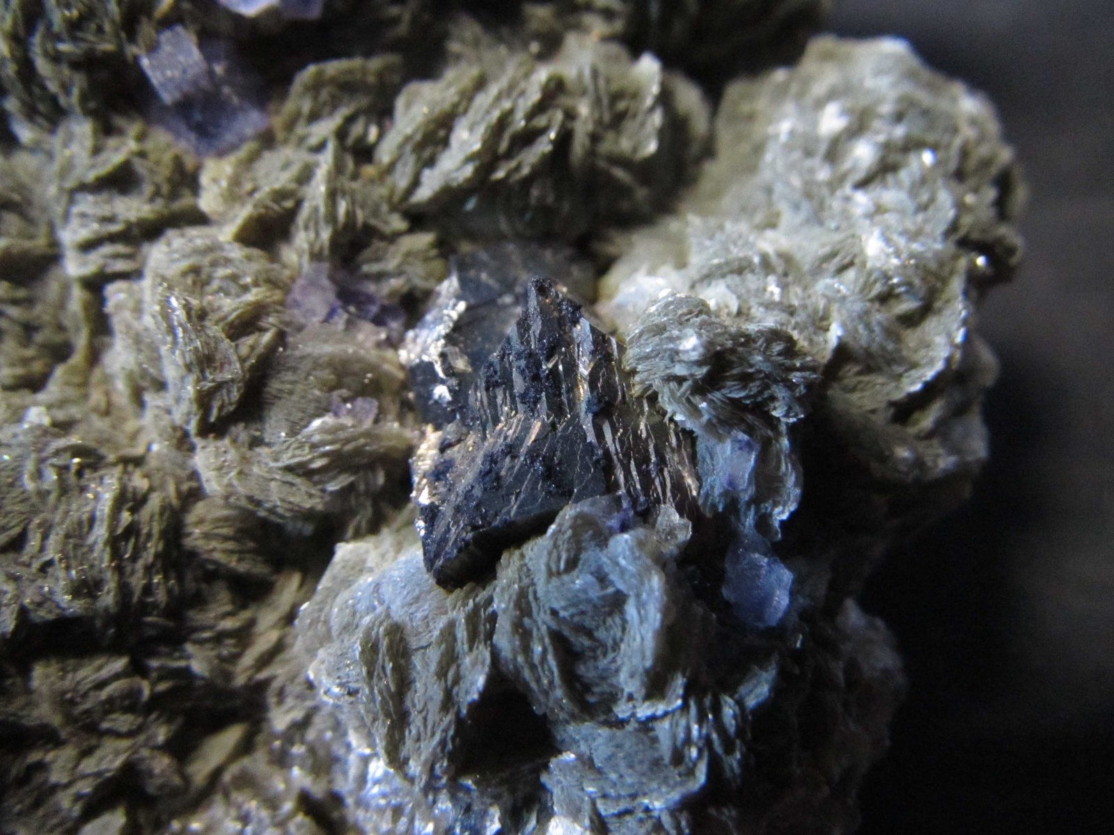 Arsenopirita
3 cm. ancho de campo
(Autor: prcantos)