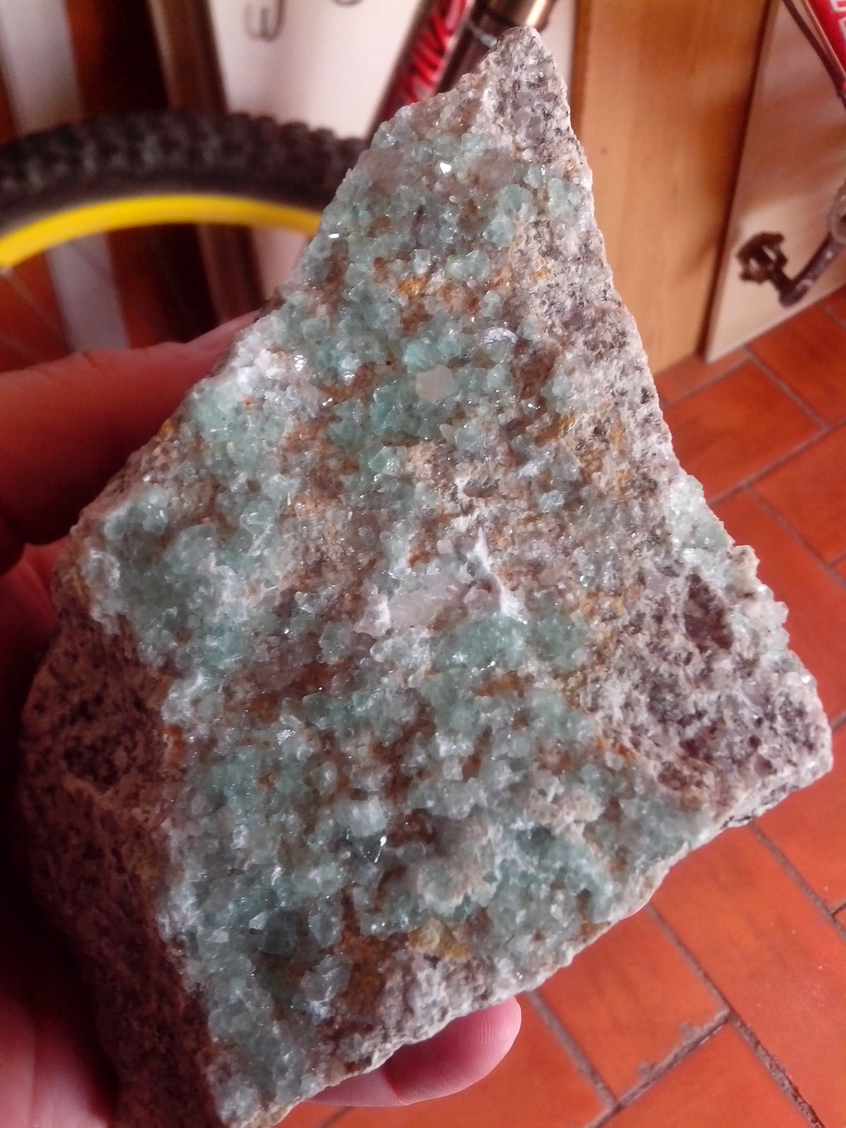 Fluorita
13x8 cm
(Autor: Lluc)