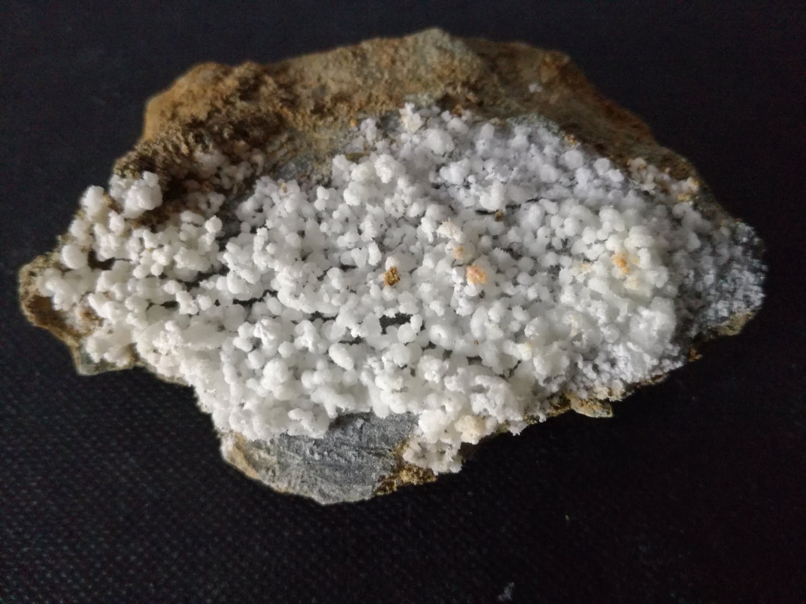 Halotriquita
6cm x 4cm
(Autor: srm13151)