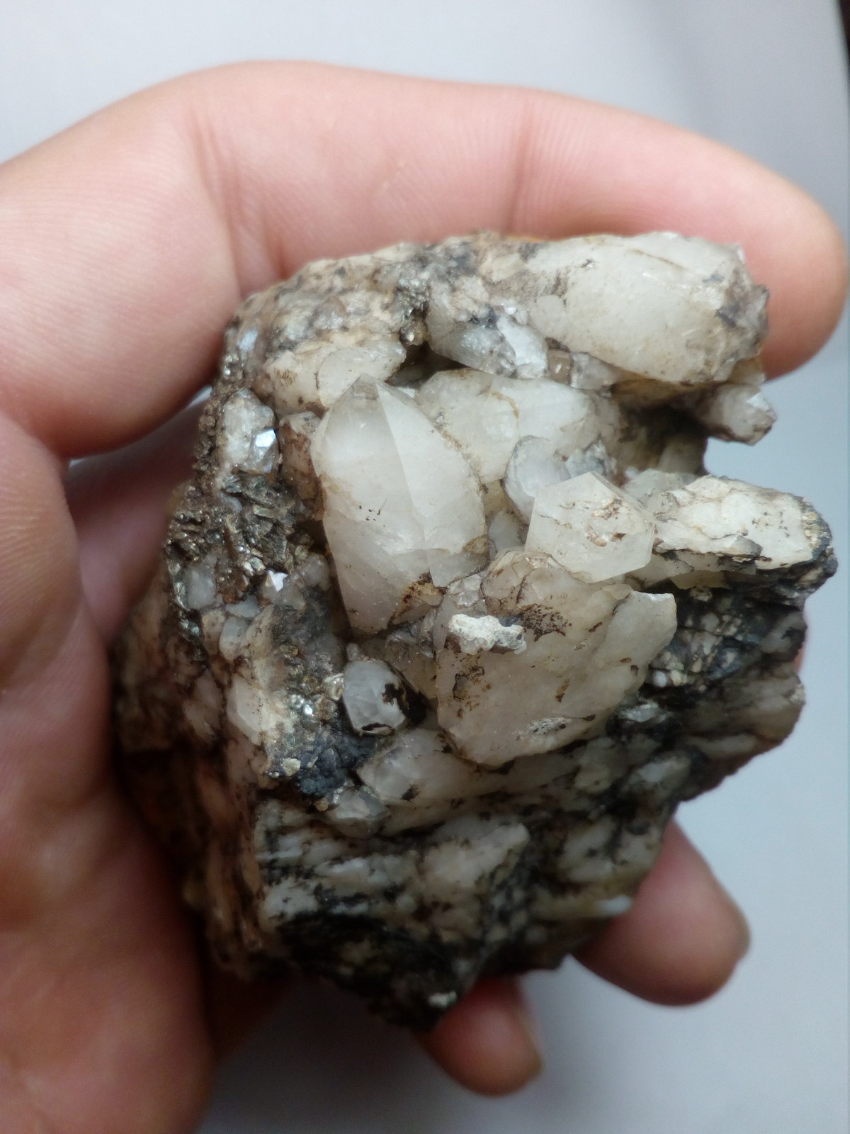 Cuarzo
7 x 4,6 x 3,2 cm
(Autor: Iwok)