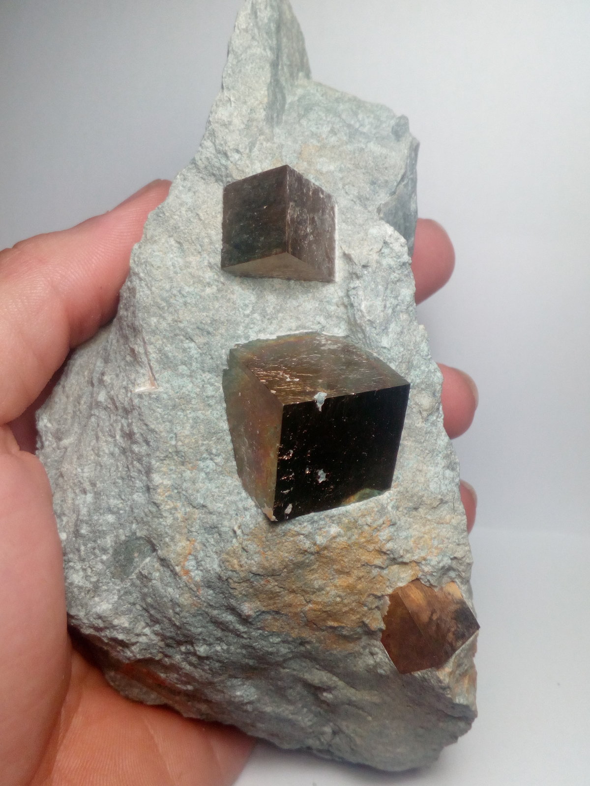 Pirita
8,5 x 16 x 6,3 cm
(Autor: Iwok)