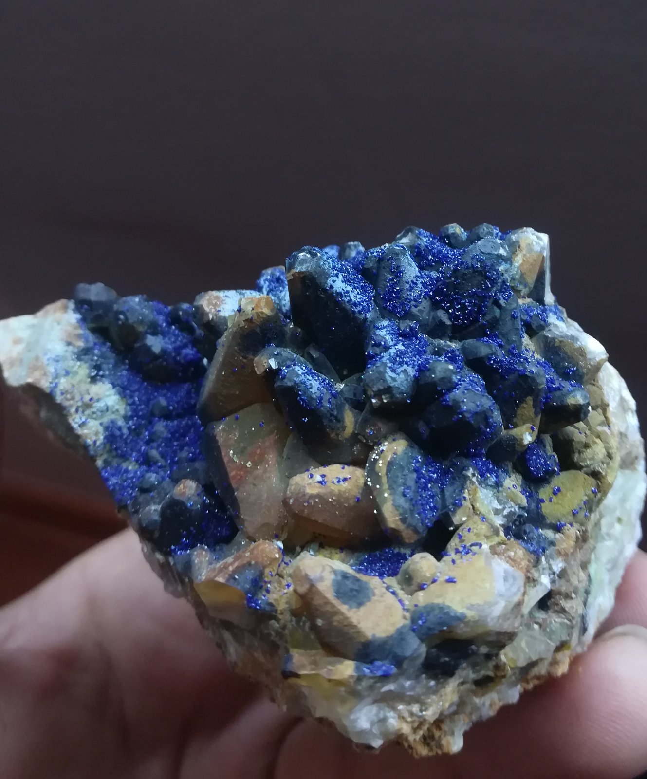 Azurita y Calcita
8x6 cm aprox
(Autor: ximocompany)