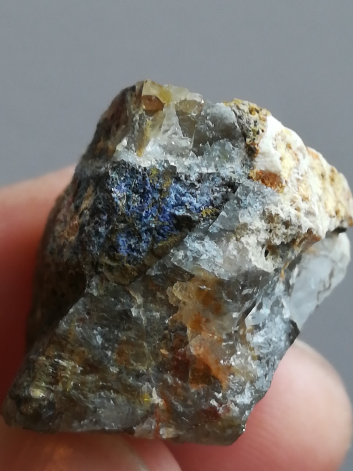 Fosfosiderita
2 x 2 cm aprox.
(Autor: ximocompany)