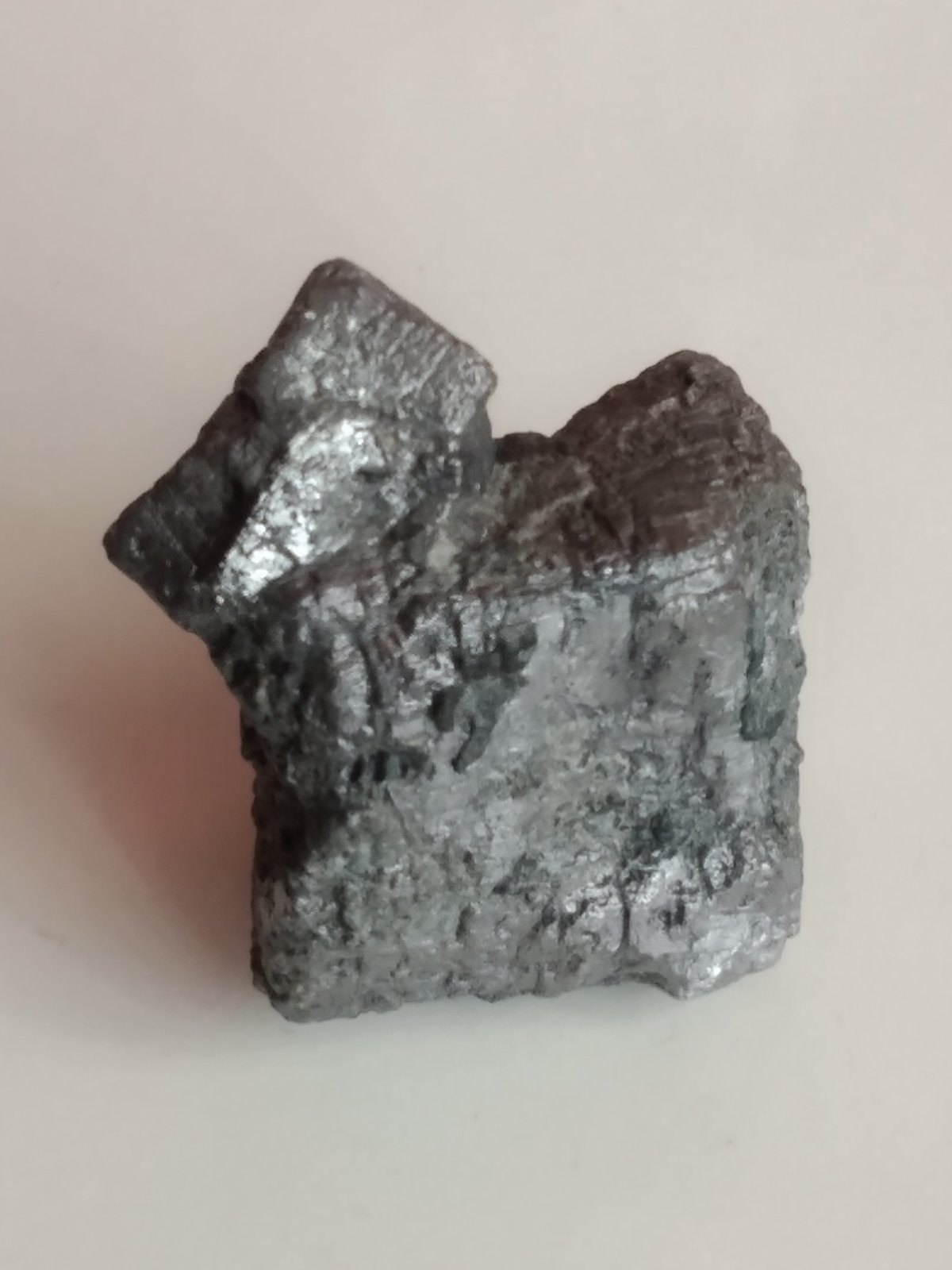 Galena
2.5 x 2 cm.
(Autor: Pedro Apita)