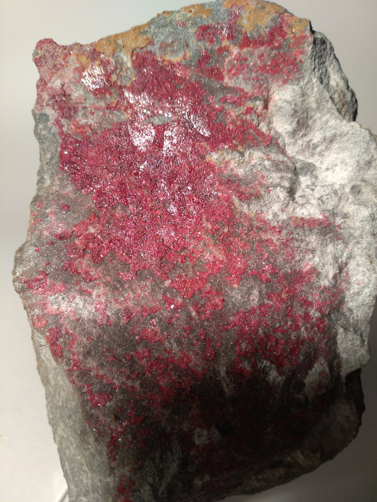 Cinabrio, Mercurio nativo
145 mm x 78 mm
(Autor: Sante Celiberti)