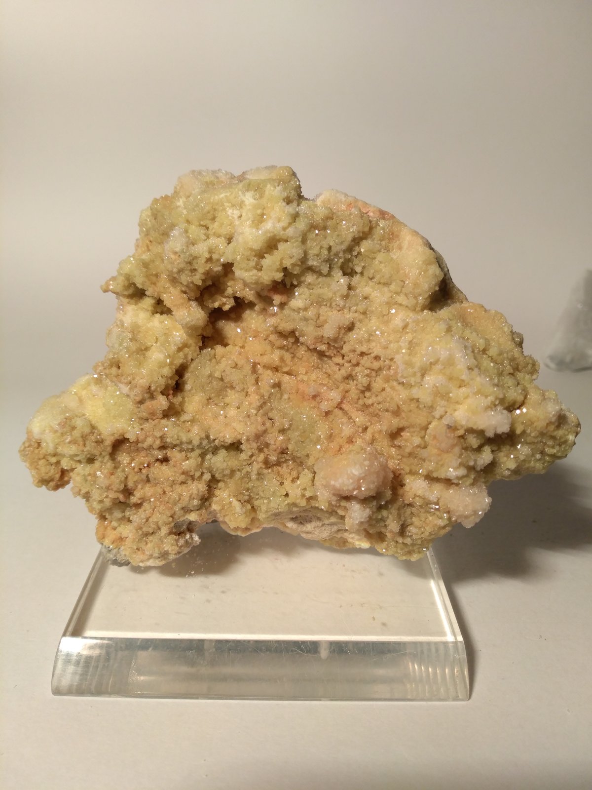Azufre, Yeso
107 x 85 mm
(Autor: Sante Celiberti)