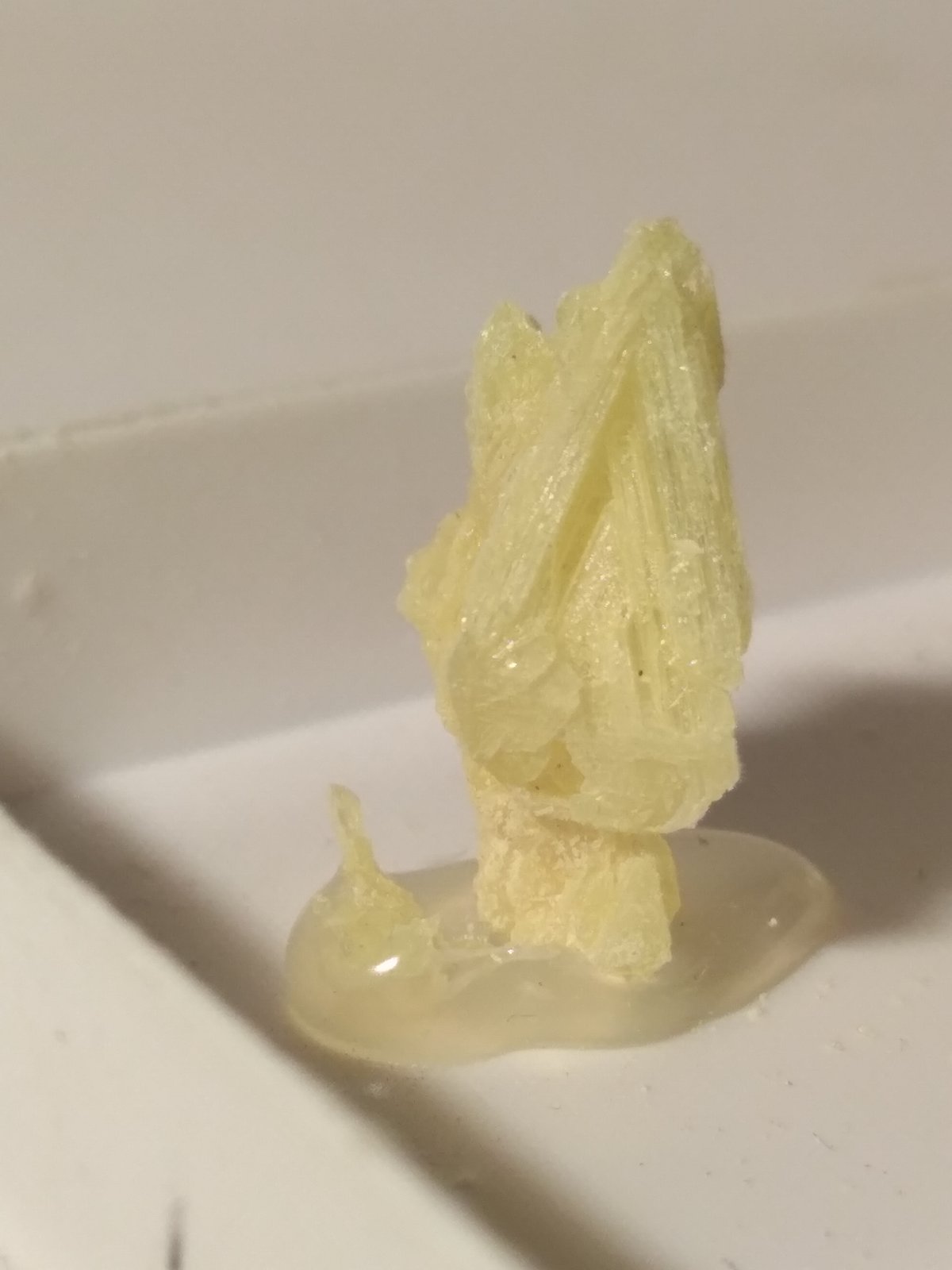 Azufre
18 x 8 mm
(Autor: Sante Celiberti)