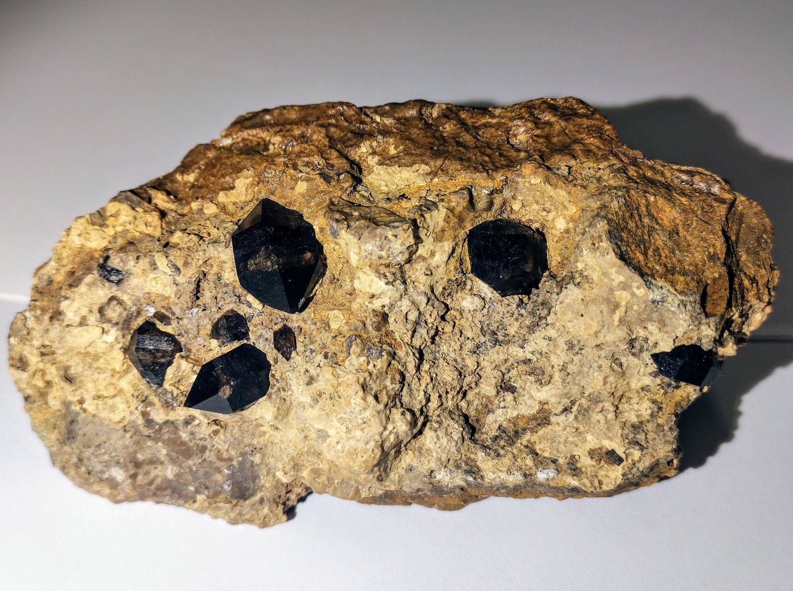 Cuarzo
11,0 x 6,0 cm.
(Autor: carles)