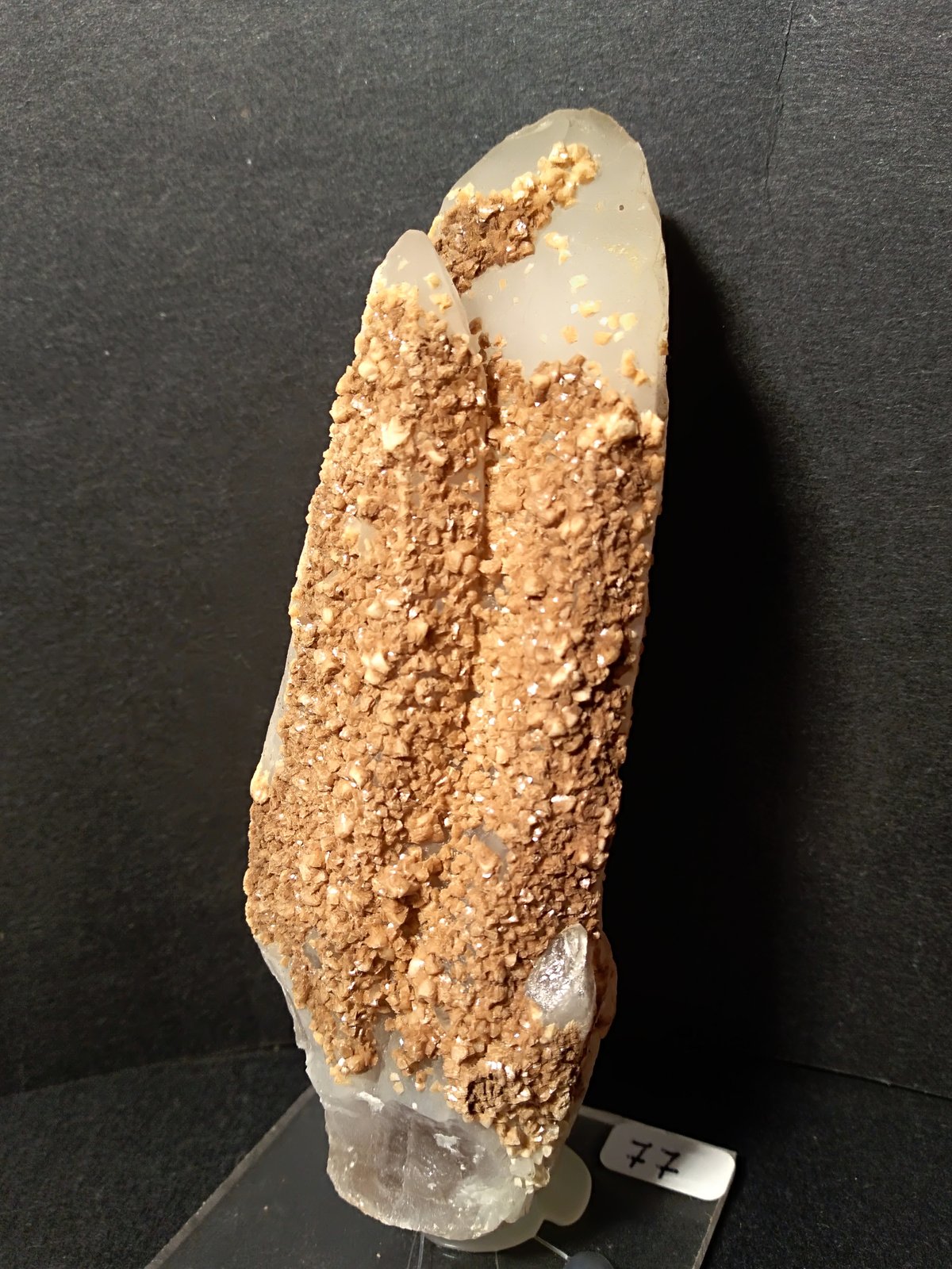 Dolomita, Cuarzo
106 x 34 mm
(Autor: Sante Celiberti)