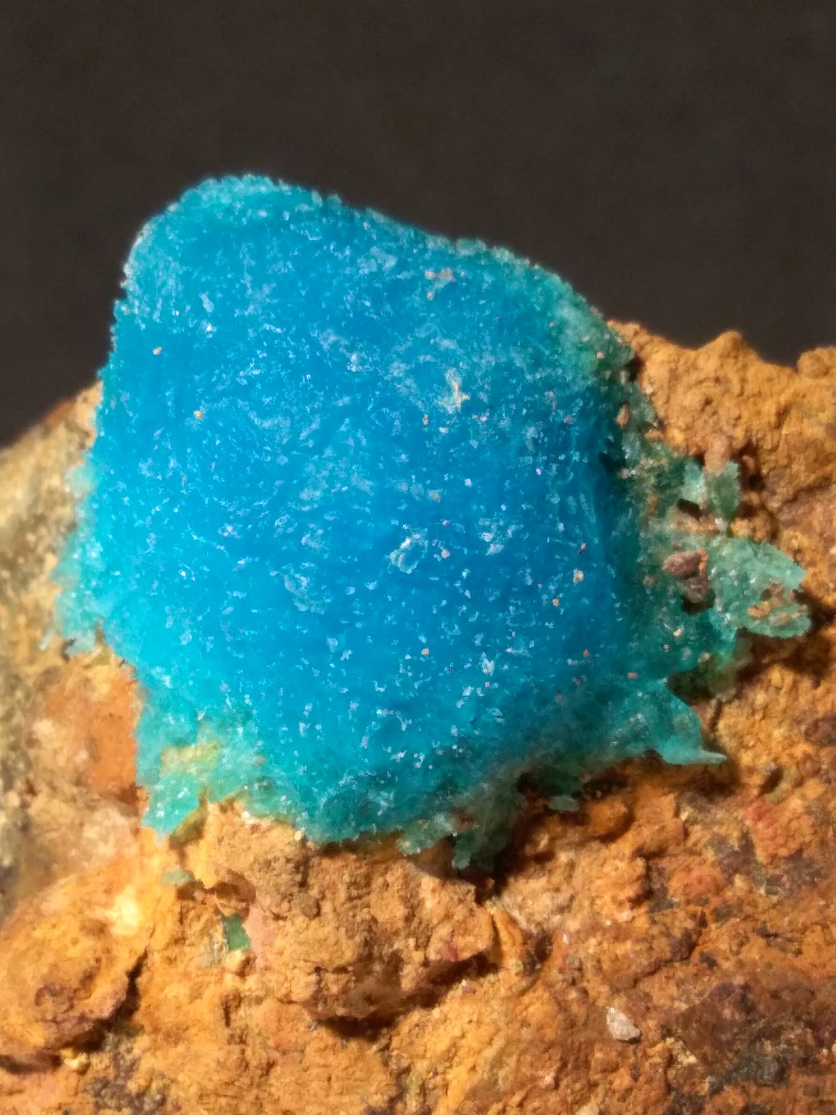 Calcantita
78 x 61 mm
(Autor: Sante Celiberti)