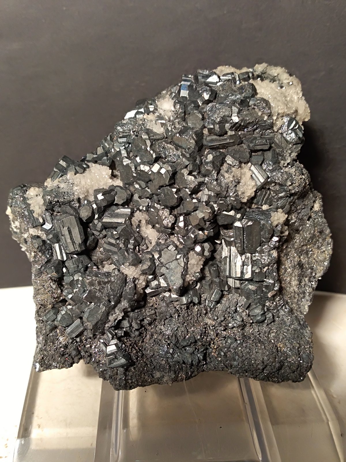 Bournonita, Cuarzo
79 x 73 mm
(Autor: Sante Celiberti)