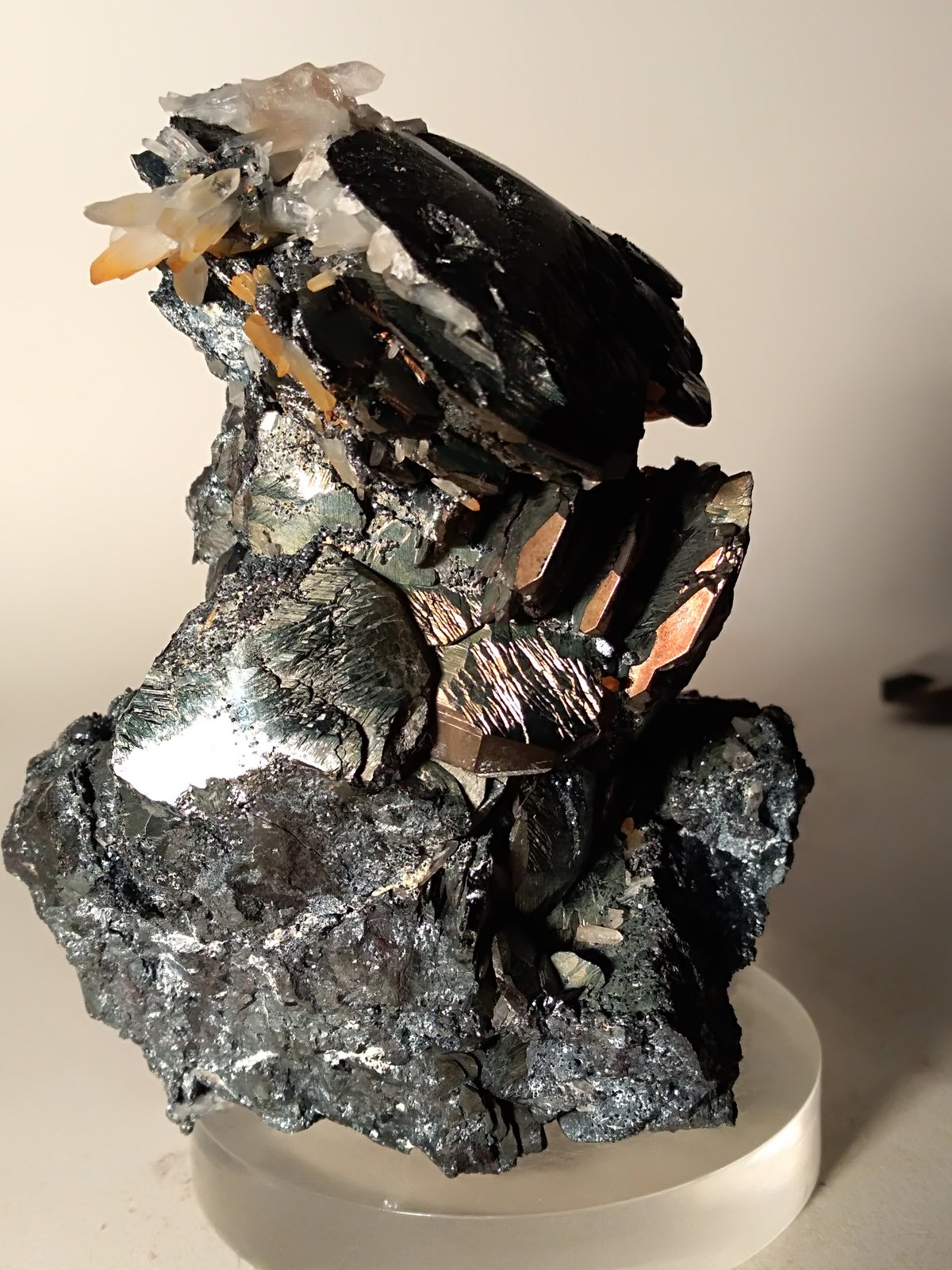 Hematites, Cuarzo
83 x 66 mm
(Autor: Sante Celiberti)