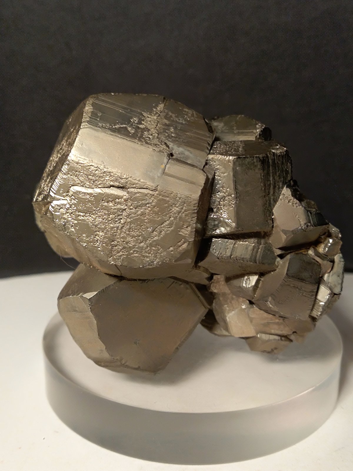 Pirita
56 x 55 mm
(Autor: Sante Celiberti)