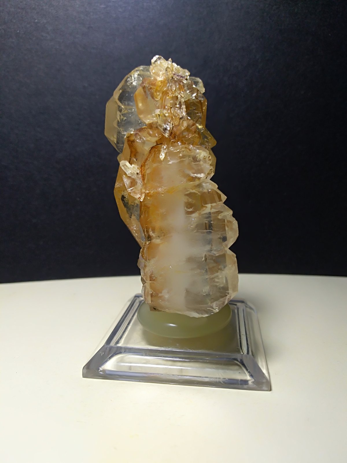 Cuarzo (variedad faden)
62 x 30 mm
(Autor: Sante Celiberti)