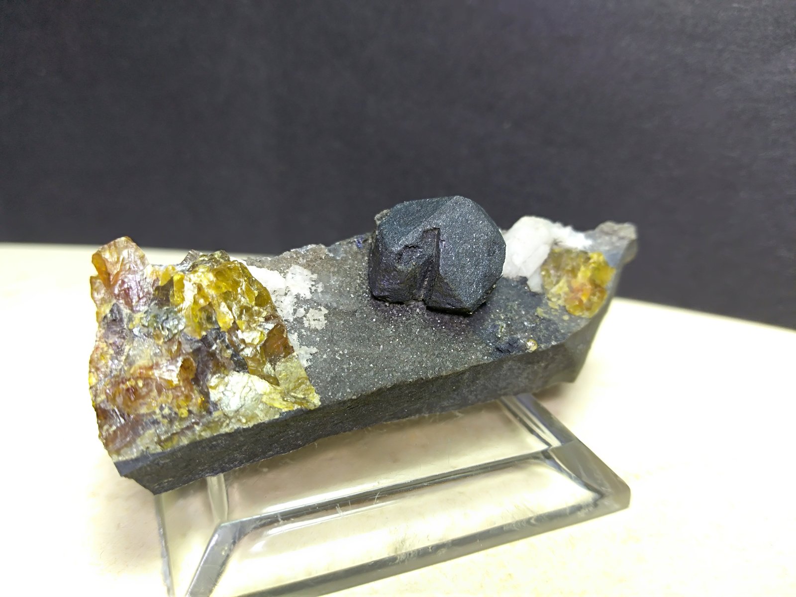 Galena, Esfalerita
58 x 19
(Autor: Sante Celiberti)