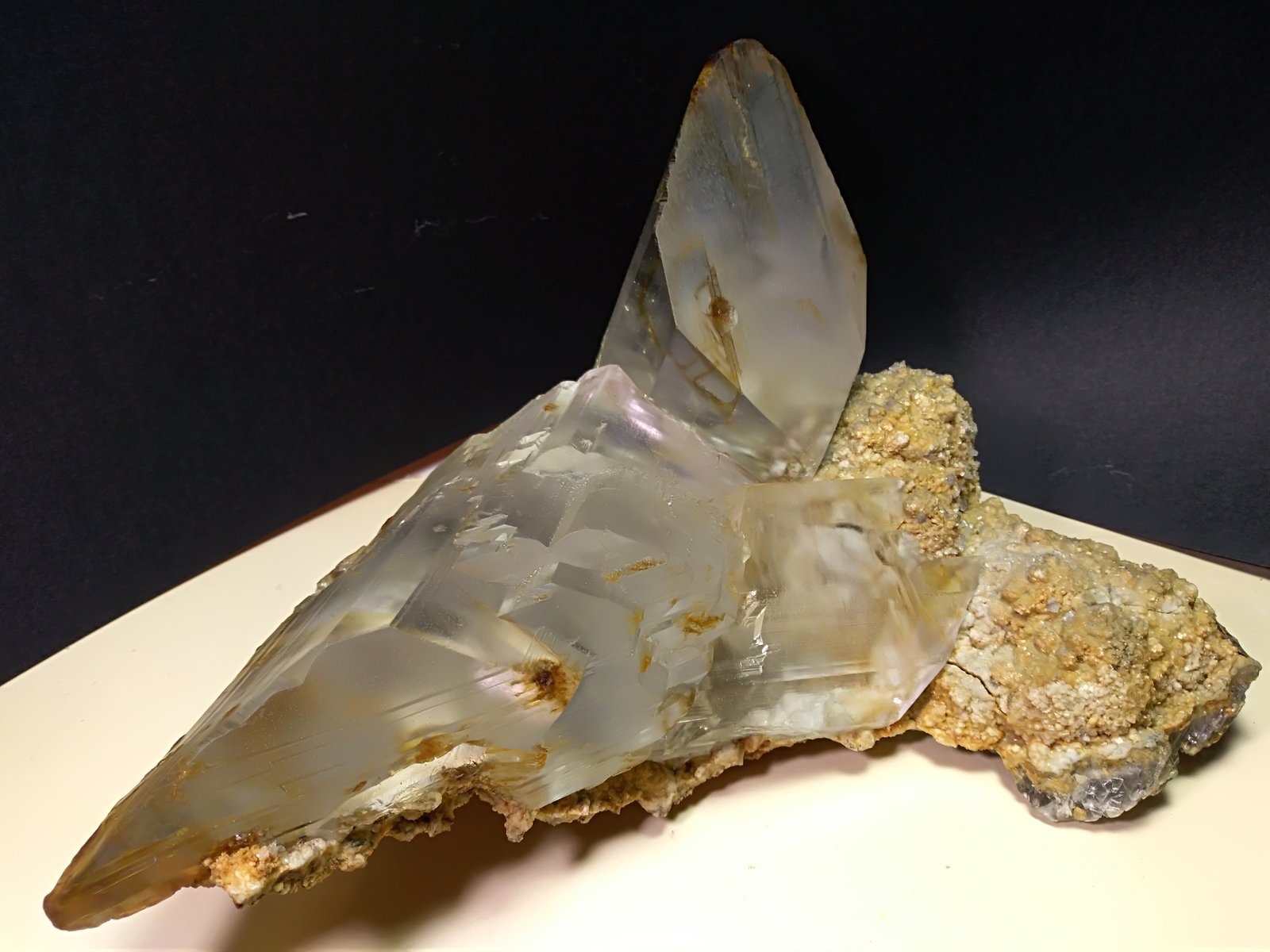 Yeso, Calcita, Pirita
250 x 230 mm
(Autor: Sante Celiberti)