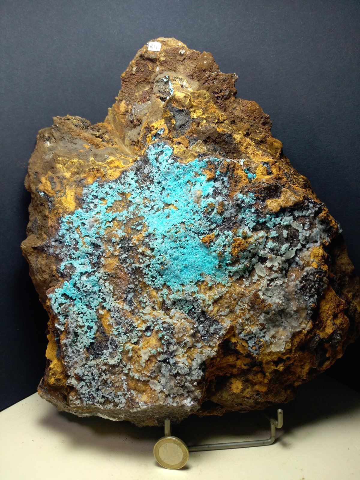 Aurichalcita, Hemimorfita
310 x 250 mm
(Autor: Sante Celiberti)