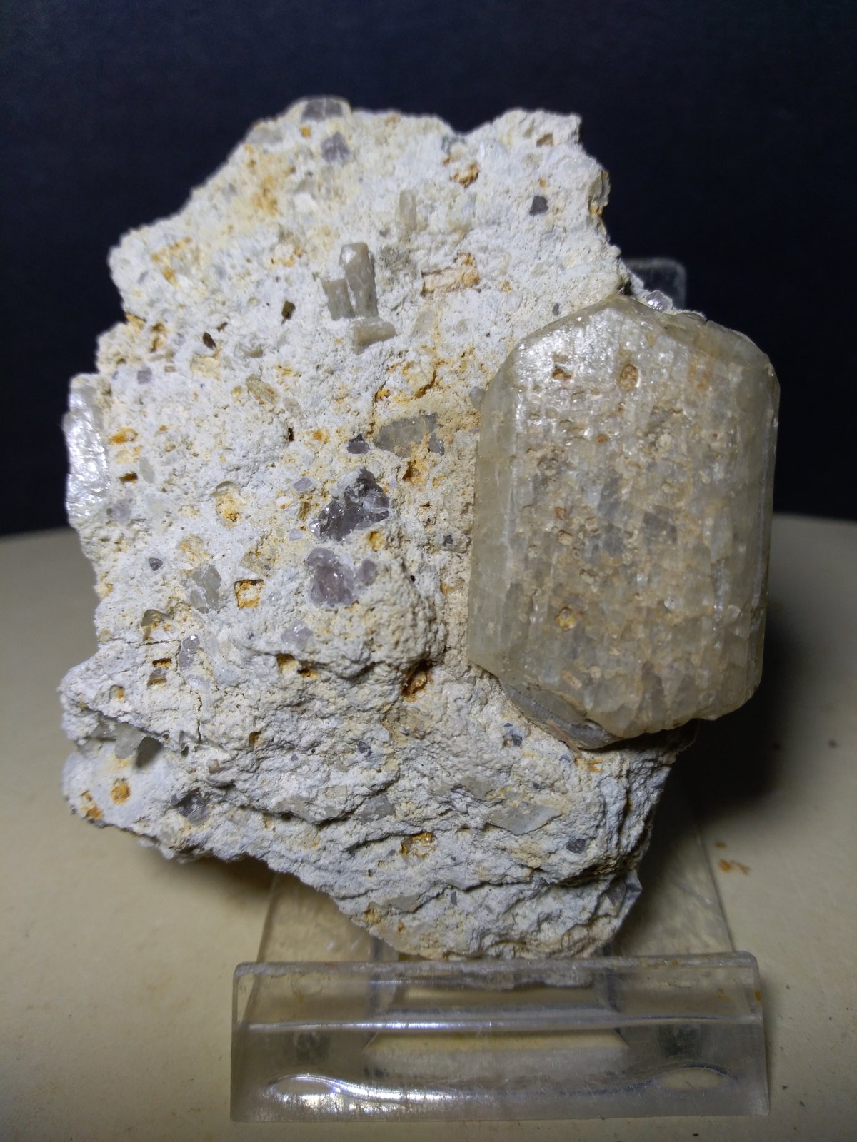 Sanidina
75 x 52 mm
(Autor: Sante Celiberti)