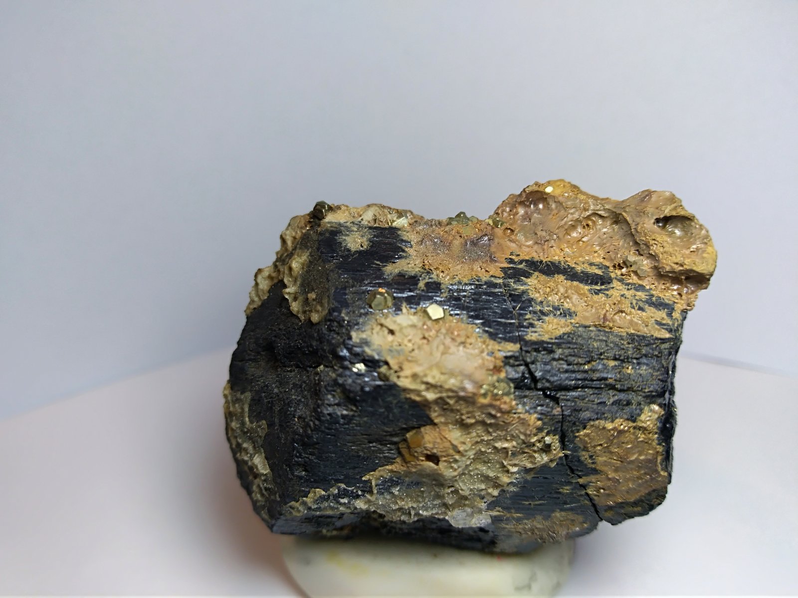 Ilvaita, Pirita, Cuarzo
63 x 40 mm
(Autor: Sante Celiberti)