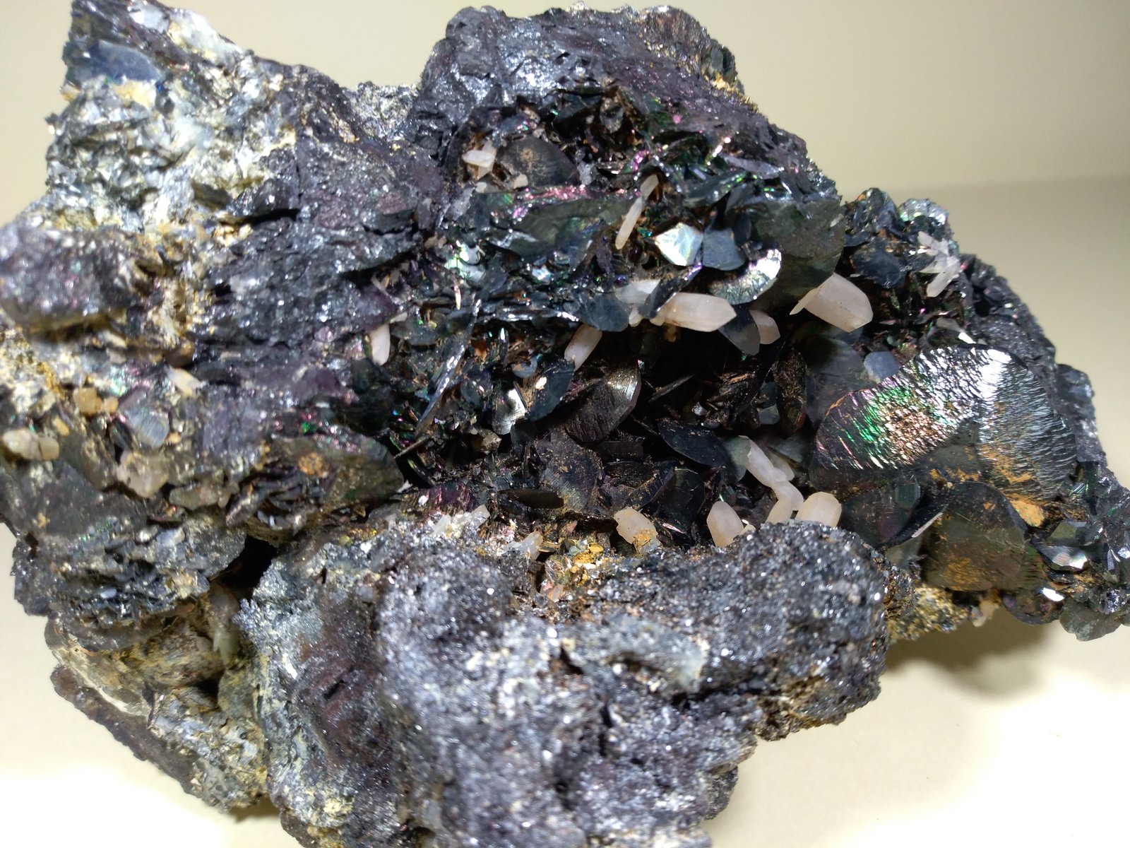 Hematites, Cuarzo
128 x 99 mm
(Autor: Sante Celiberti)