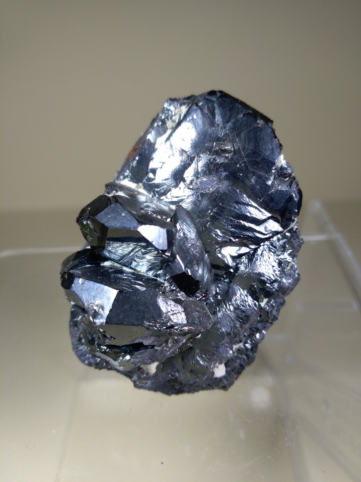 Hematites
45 x 42 mm
(Autor: Sante Celiberti)