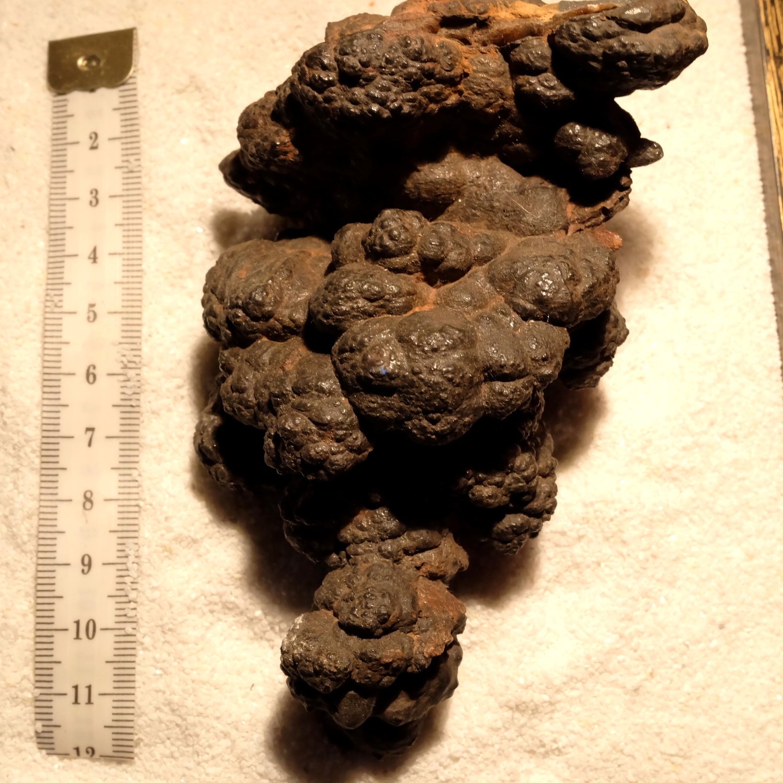 óxidos de manganeso
12cm x 6cm
(Autor: enrico_del_cabo)