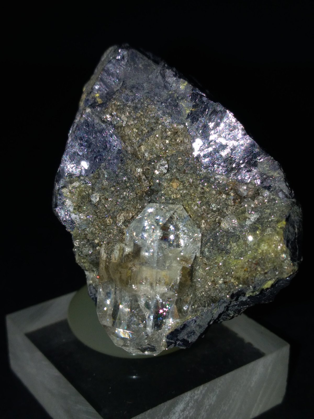 Anglesita, Galena
47,6 x 40 mm
(Autor: Sante Celiberti)