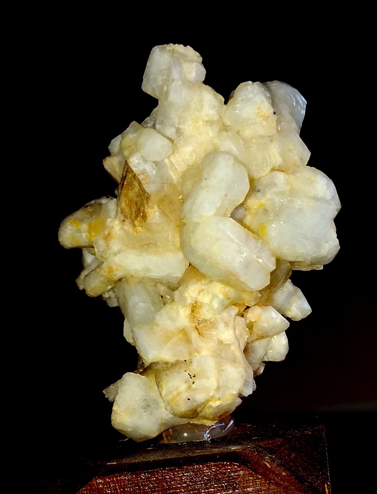 Albita
6 x 4,5 x 3,2 cm
(Autor: Anisio Claudio)