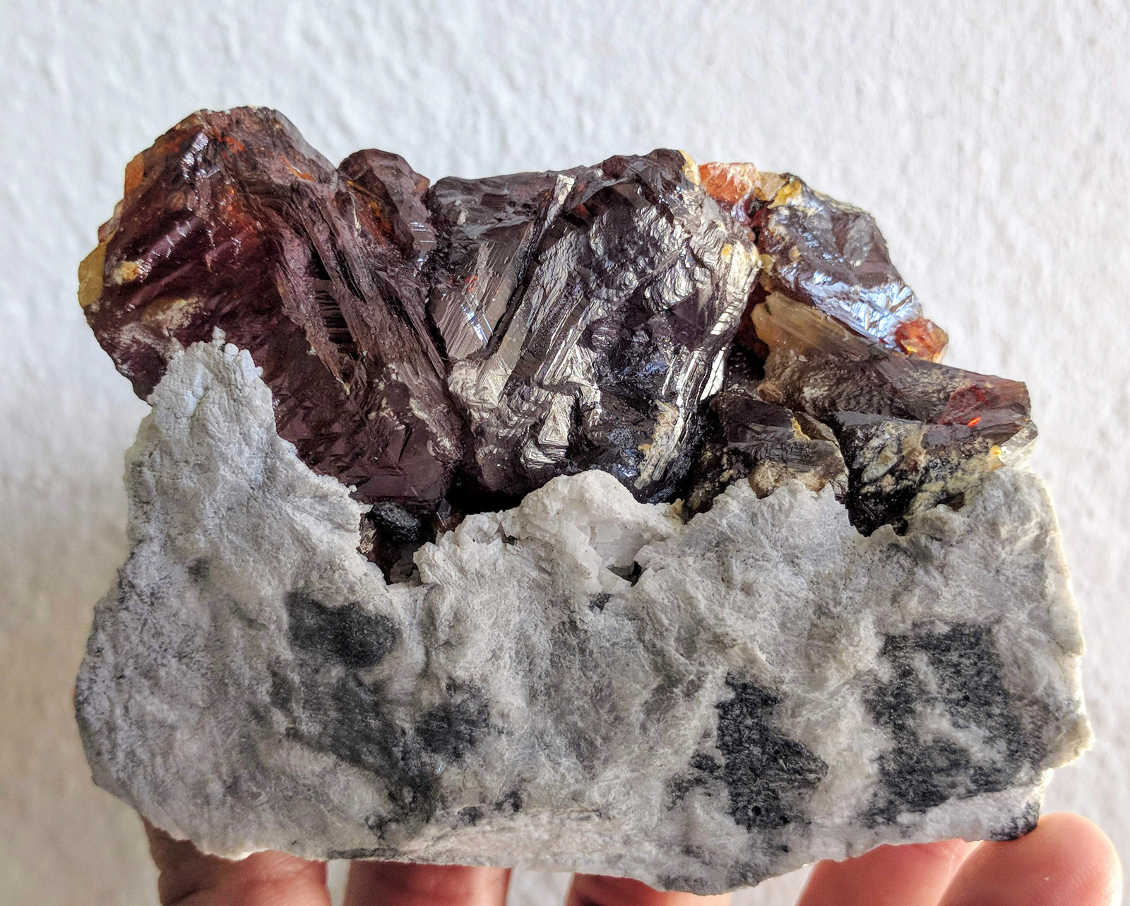 Esfalerita, Dolomita
9,6 x 7,5 cm.
(Autor: carles)