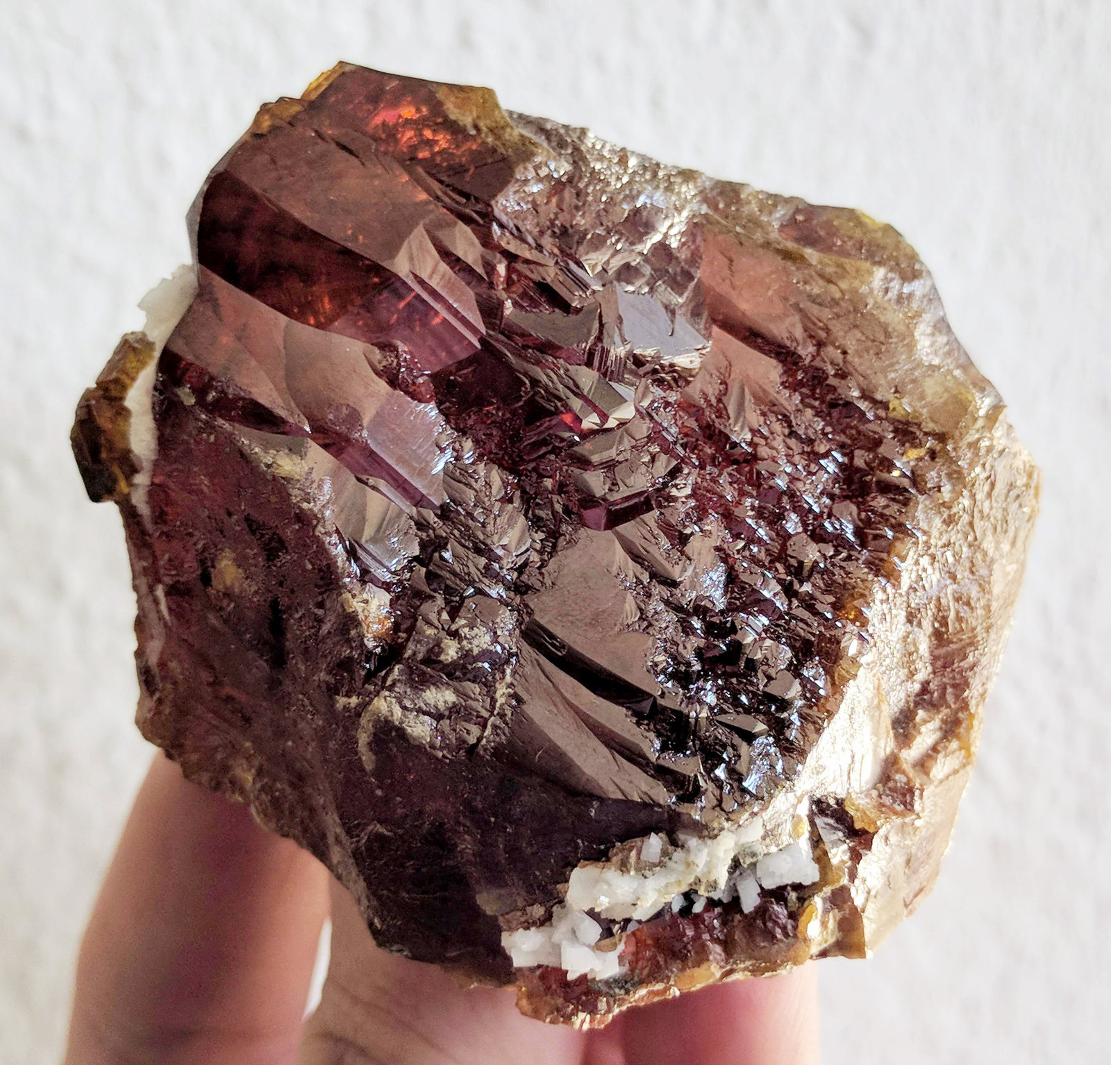 Esfalerita, Dolomita
6,6 x 6,1 cm.
(Autor: carles)