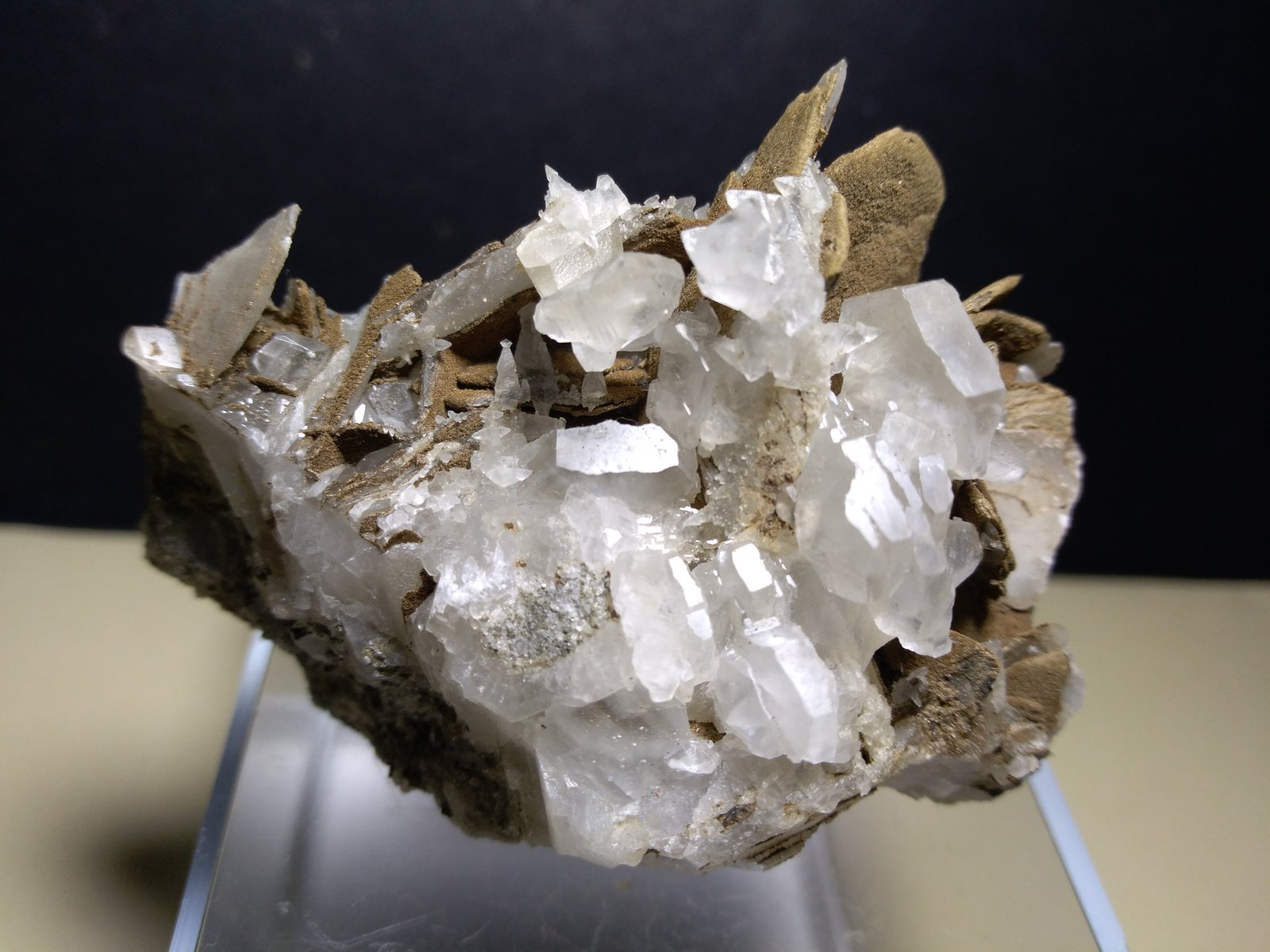 Calcita, Siderita
62 x 48 mm
(Autor: Sante Celiberti)