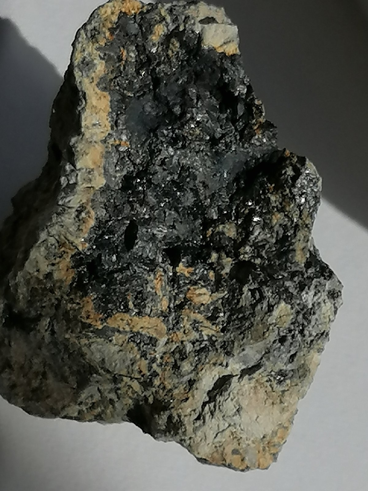 Zinkenita.
5 x 4 cm.
(Autor: Rafael varela olveira)
