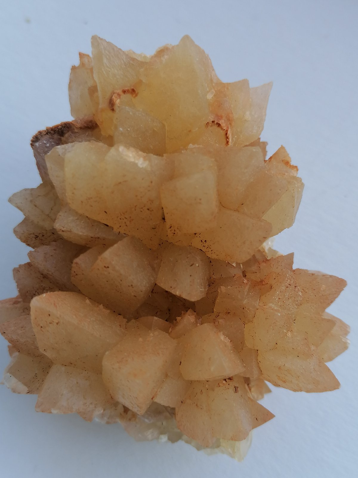 Calcita.
8 x 6 cm.
(Autor: Rafael varela olveira)