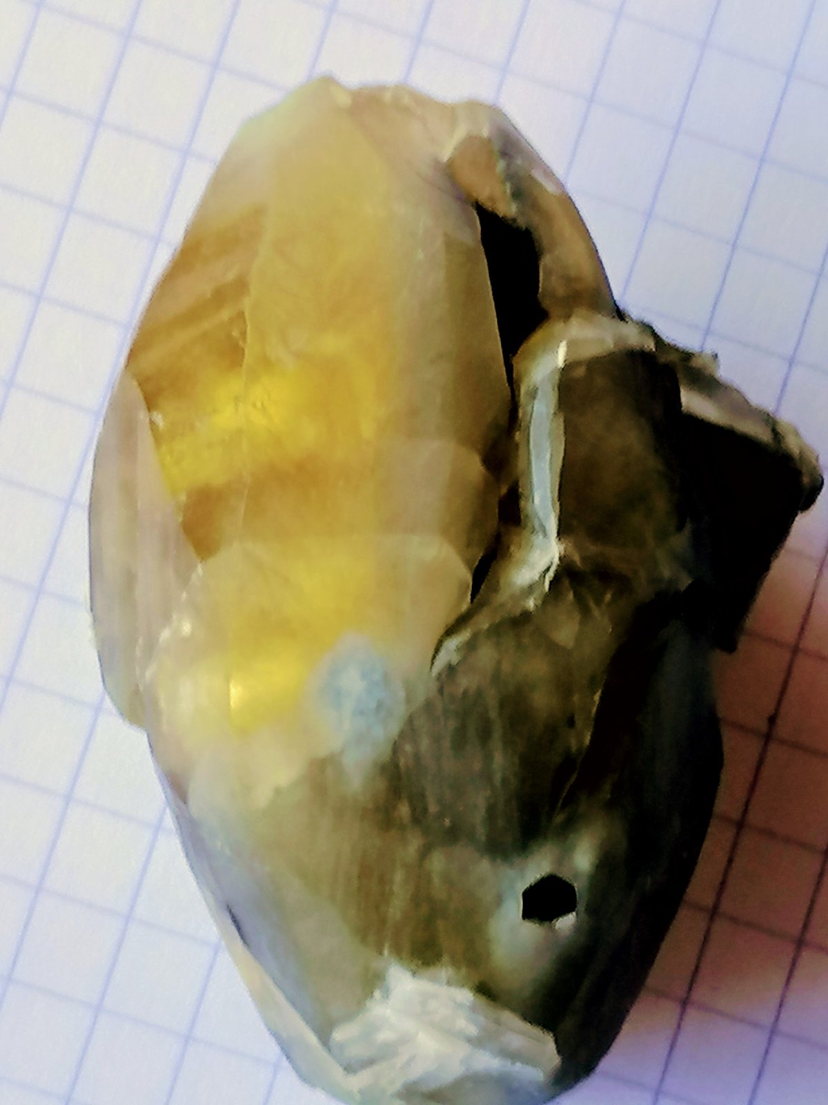 Calcita.
6 x 3 cm.
(Autor: Rafael varela olveira)