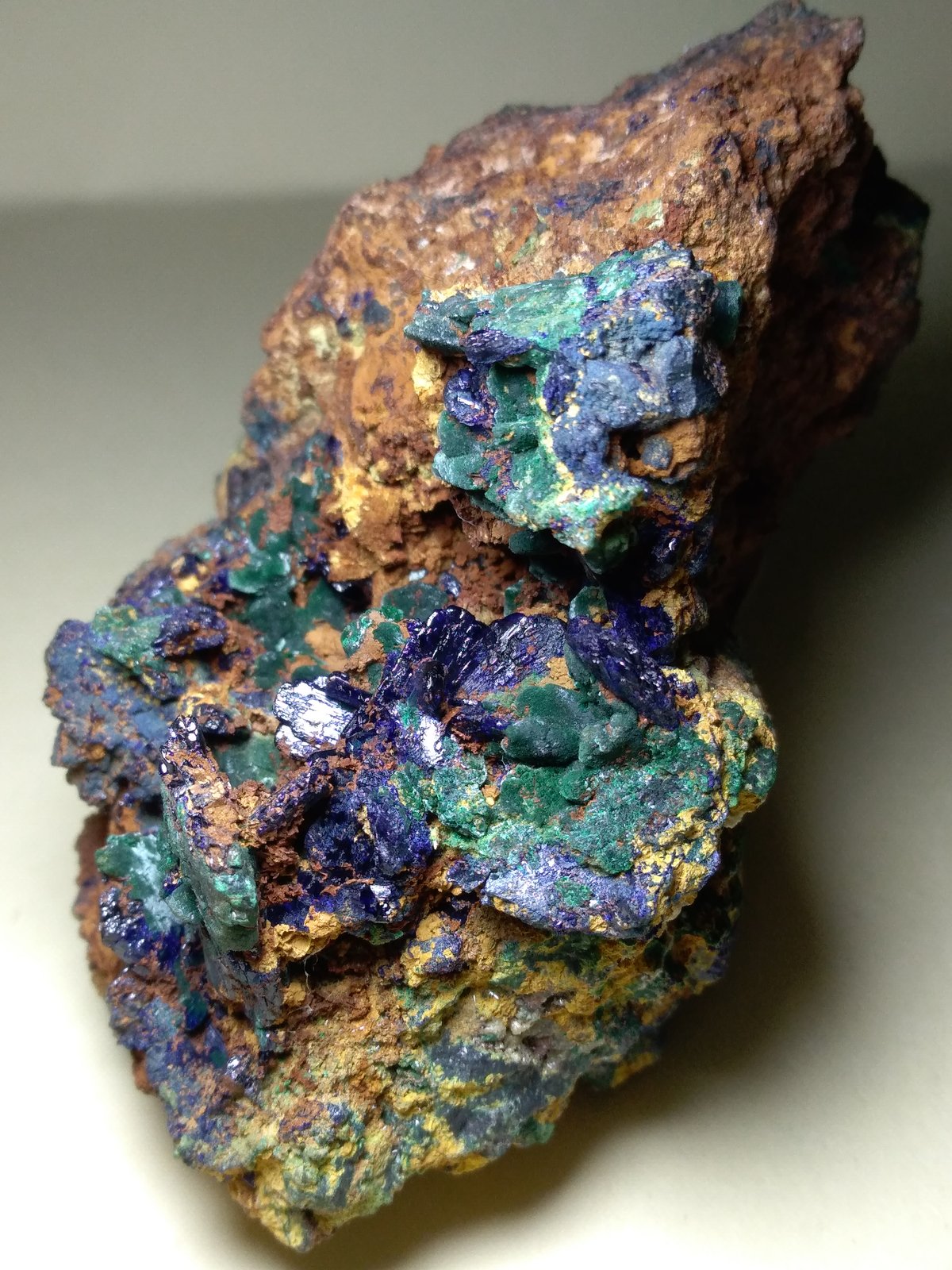 Azurita, Malaquita
76 x 62 mm
(Autor: Sante Celiberti)
