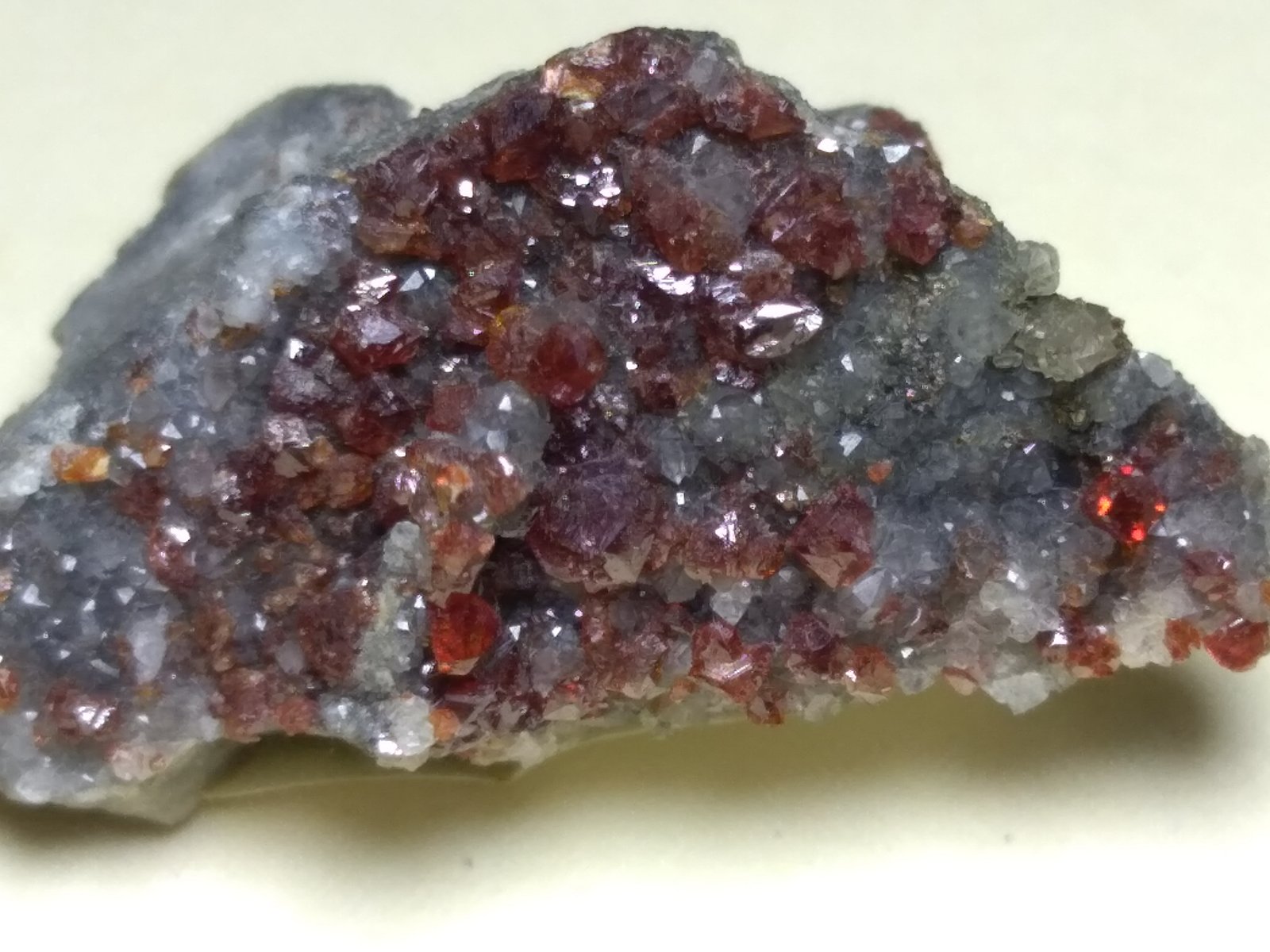 Esfalerita
24 x 16 mm
(Autor: Sante Celiberti)