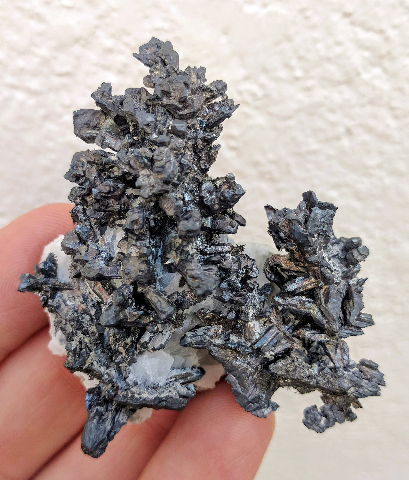 Plata, Calcita
5,7 x 4,6 x 2,6 cm.
(Autor: carles)