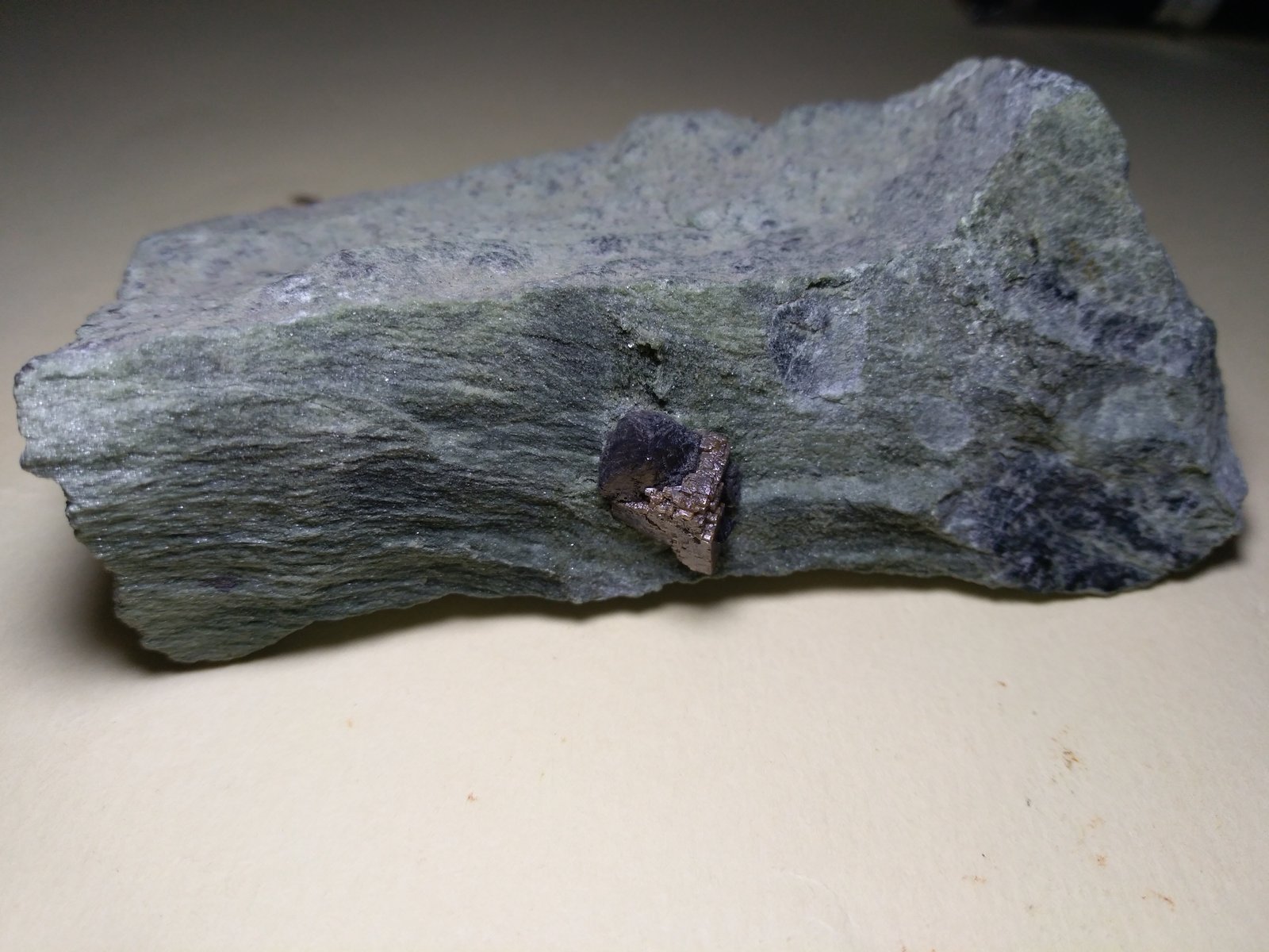 Perovskita, Magnetita
102 x 52 mmPo
(Autor: Sante Celiberti)