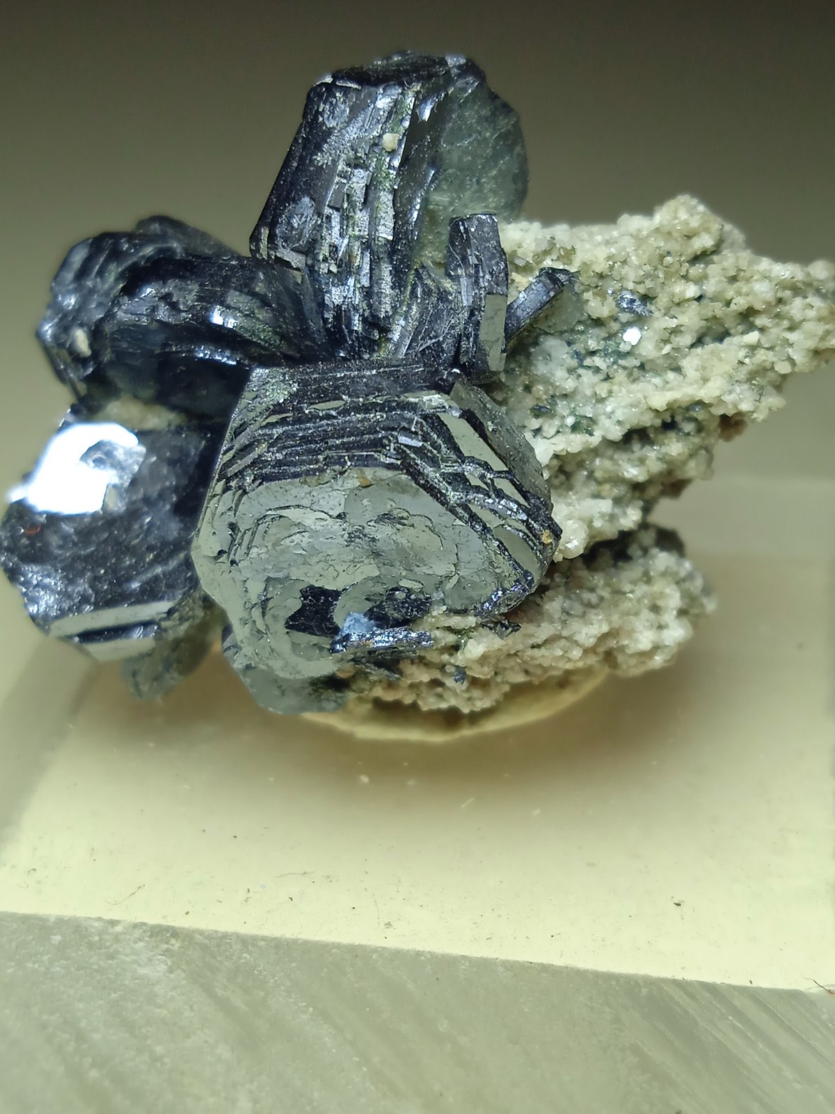 Hematites
30 x 22 mm
(Autor: Sante Celiberti)