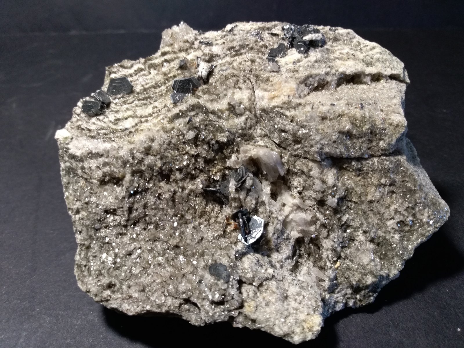 Hematites, Rutilo
108 x 94 mm
(Autor: Sante Celiberti)